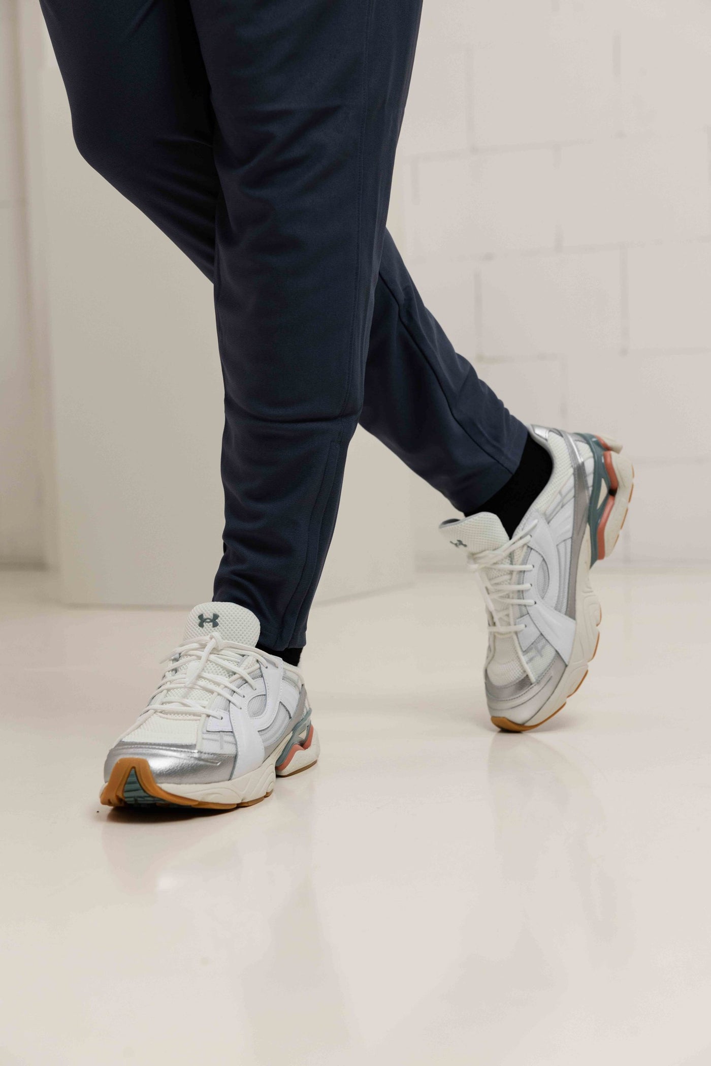 UNDER SOLA SILVER BLANC